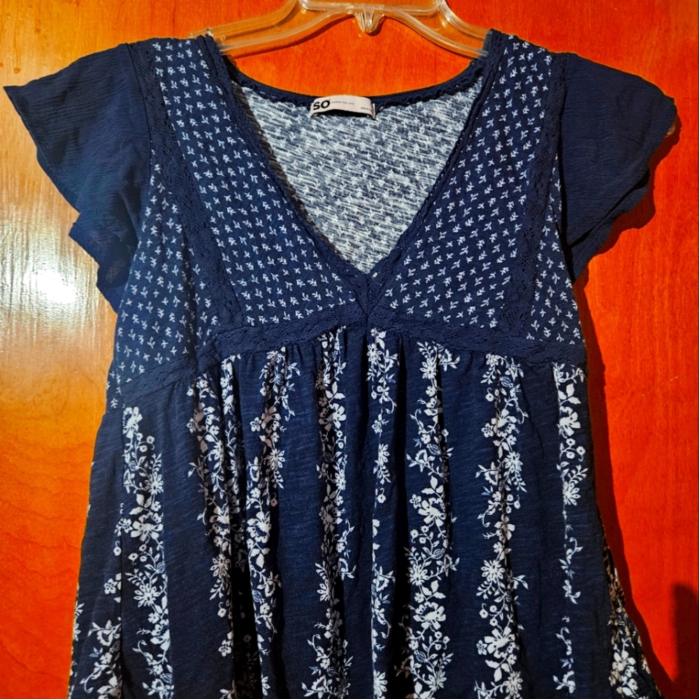 SO Blue and White Ruffled Cap Sleeve Blouse